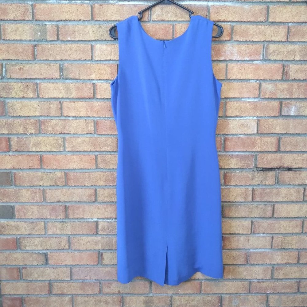 Pretty Vintage Silk Dress with Long Sleeve - Picture 3 of 10